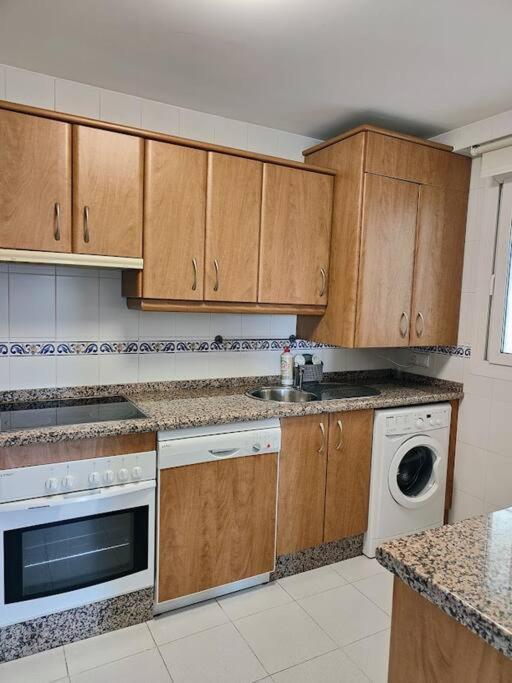 Benalmadena Apartment 66M2 Terrace 16M2 Sea View 200M From The Beach Luaran gambar